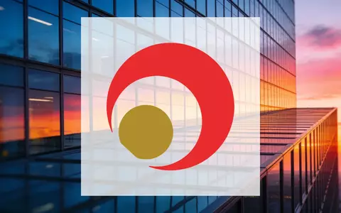 Abstraktes Finanzbild eines modernen Hochhauses bei Sonnenuntergang als Symbol für institutionelle Aktieninvestitionen. - Foto: über boerse-global.de