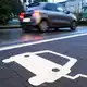 Nicht nur E-Autos müssen geladen werden - sondern auch Plug-in-Hybride. (Symbolbild) - Bild: Julian Stratenschulte/dpa
