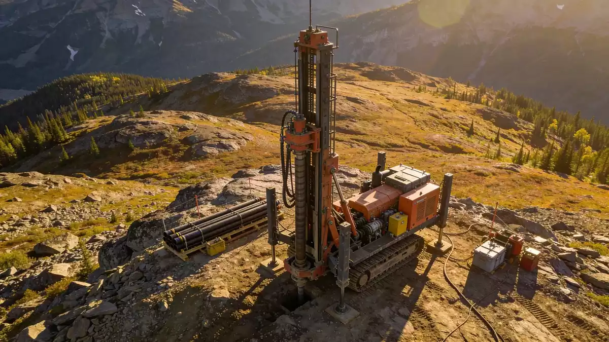 Li-FT Power vor Quartalszahlen: Lithiumprojekte und Renard im Fokus