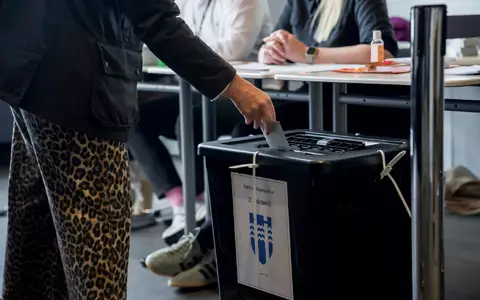 Das Ergebnis des EU-Referendums auf Island war mit Spannung erwartet worden. - Foto: Marco Di Marco/AP/dpa