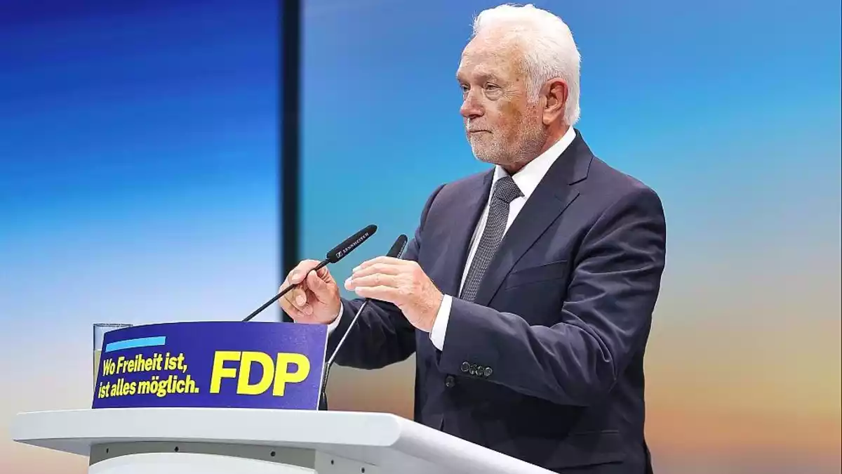 Kubicki fordert Bonus statt AU-Pflicht ab erstem Krankheitstag