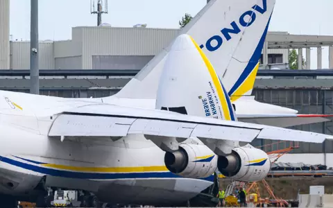 Bis heute hat sich die Bundesregierung nicht öffentlich dazu geäußert, wer aus ihrer Sicht hinter der Drohnen-Attacke auf dem Leipziger Flughafen steckt. (Archivbild)  - Foto: Hendrik Schmidt/dpa
