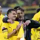 Mit Konstantinos Karetsas (l) konnte Niko Kovac sehr zufrieden sein. - Bild: Fabian Strauch/dpa