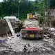 An vielen Orten richtete die Flut enorme Zerstörung an.  - Bild: Niranjan Shrestha/AP/dpa