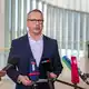 NRW-Justizminister gerät durch den Ausbruch in Duisburg unter Druck. - Bild: Christoph Reichwein/dpa