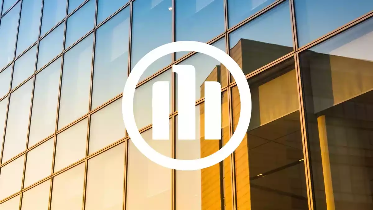Allianz Explores £5bn AA Takeover Bid, Expanding Beyond Insurance