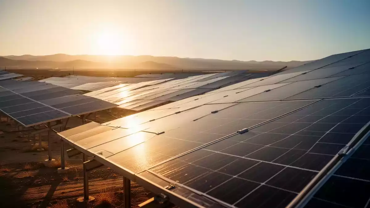 Invesco Solar ETF steigt nach Kalifornien-Beschluss um 3,5 Prozent