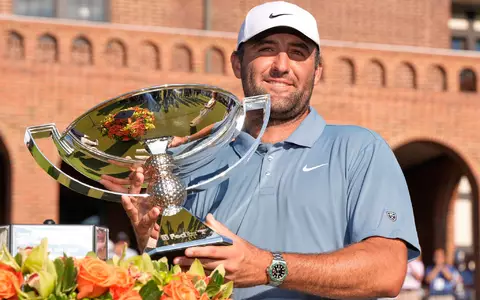 US-Golfstar Scottie Scheffler gewann in Atlanta die Tour Championship. - Foto: Mike Stewart/AP/dpa