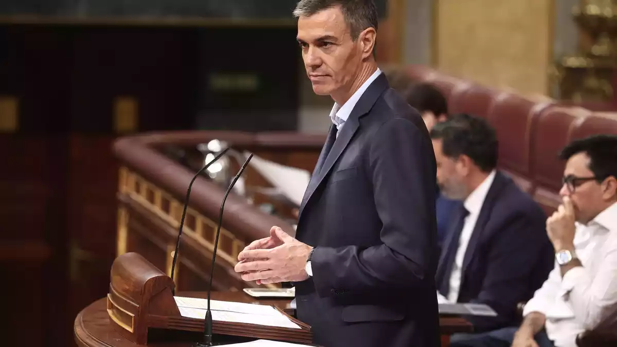 Spaniens Regierungschef Pedro Sánchez hat Falschinformationen in sozialen Netzwerken für den Massenandrang auf die Nordafrika-Exklave Ceuta von Ende Juli mitverantwortlich gemacht. (Archivbild) - Bild: Eduardo Parra/EUROPA PRESS/dpa