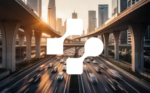 Abstrakte Darstellung einer modernen Autobahninfrastruktur bei Sonnenuntergang für einen Finanzartikel. - Foto: über boerse-global.de