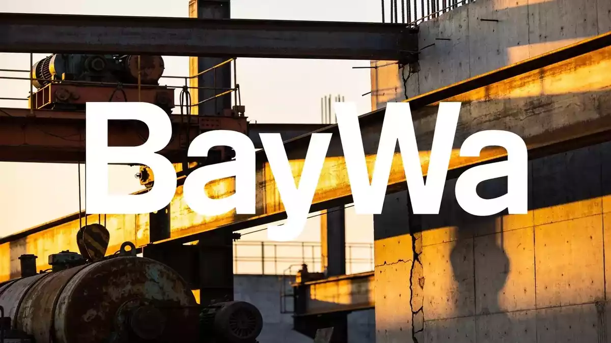 BayWa AG Shares Fall on Hellweg Insolvency Confusion