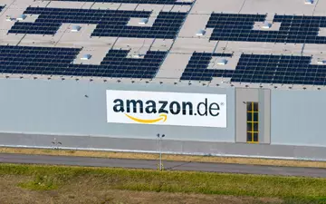 FTC und Bundesstaaten verklagen Amazon. (Archivbild) - Foto: Christoph Reichwein/dpa
