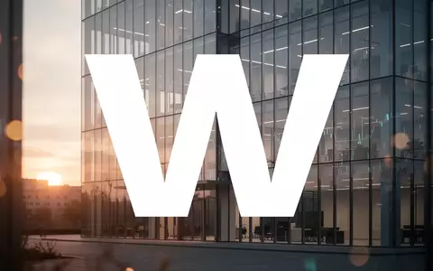 Abstraktes, professionelles Foto eines modernen Bürogebäudes bei Sonnenuntergang als Symbol für den Bausektor. - Foto: über boerse-global.de