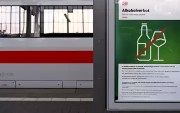 Das Sicherheitsgefühl für Reisende soll sich verbessern und der Reinigungsaufwand senken. (Archivbild) - Foto: Sven Hoppe/dpa