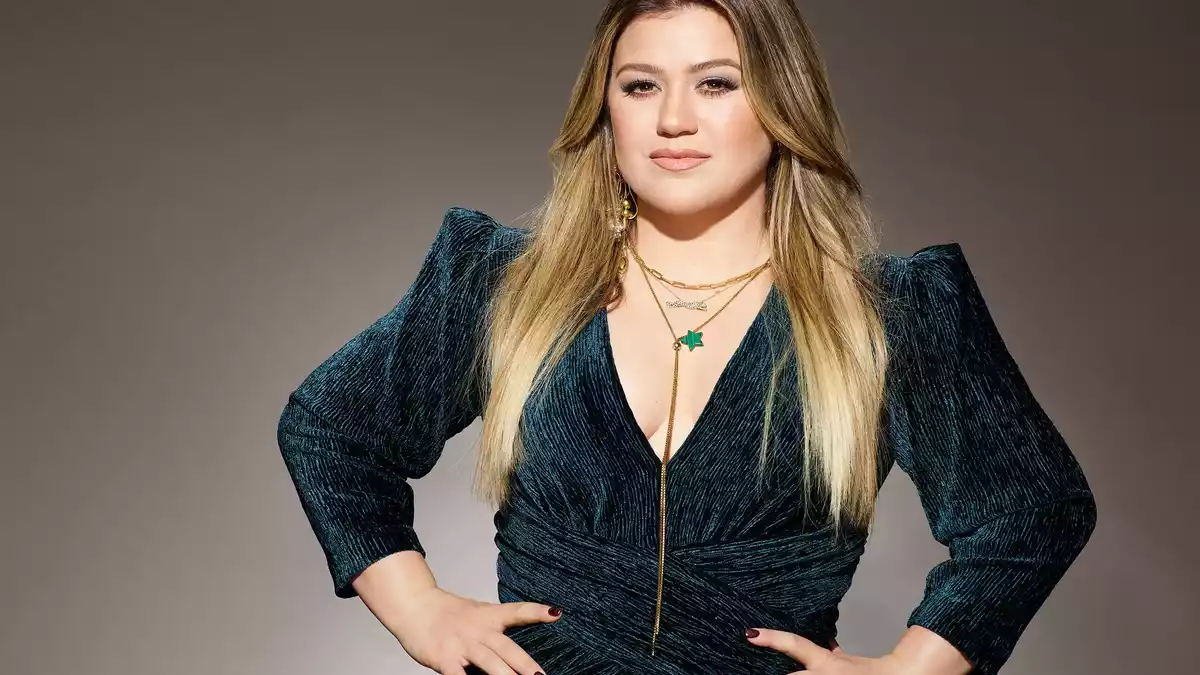 Kelly Clarkson präsentierte in ihrer letzten Sendung eine neue Single. (Archivbild) - Bild: Chris Haston/NBC/dpa