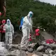 Die Angst vor Krankheiten wächst. - Bild: Jigme Dorje/Xinhua vía AP/dpa