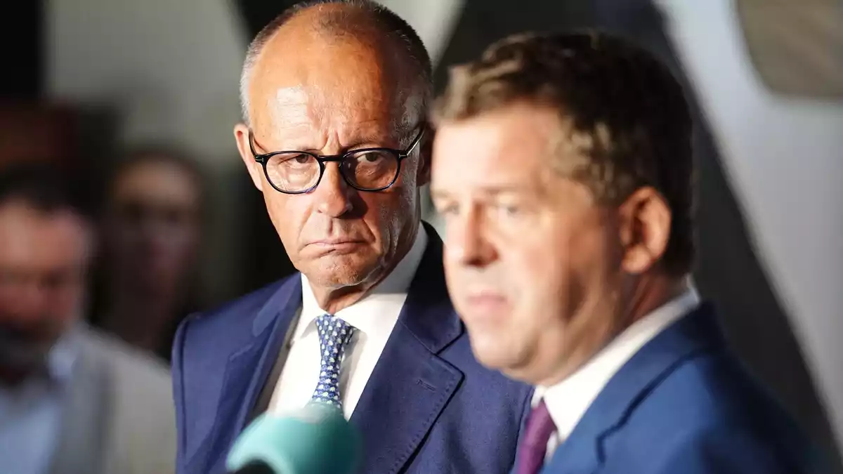 Der Kanzler wird genau hinschauen, wenn es nach der Wahl in Sachsen-Anhalt am Sonntag um die Regierungsbildung geht. - Bild: Kay Nietfeld/dpa