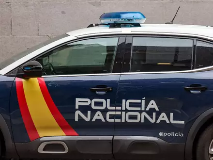 Spanische Fahnder haben nach eigenen Angaben den «meistgesuchten» Drogenboss Deutschlands in Málaga festgenommen. (Symbolfoto)  - Foto: Jan Woitas/dpa