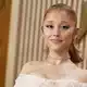 Ariana Grande will sich nach ihrem letzten Konzert in London zurückziehen. (Archivbild) - Bild: Jordan Strauss/Invision via AP/dpa