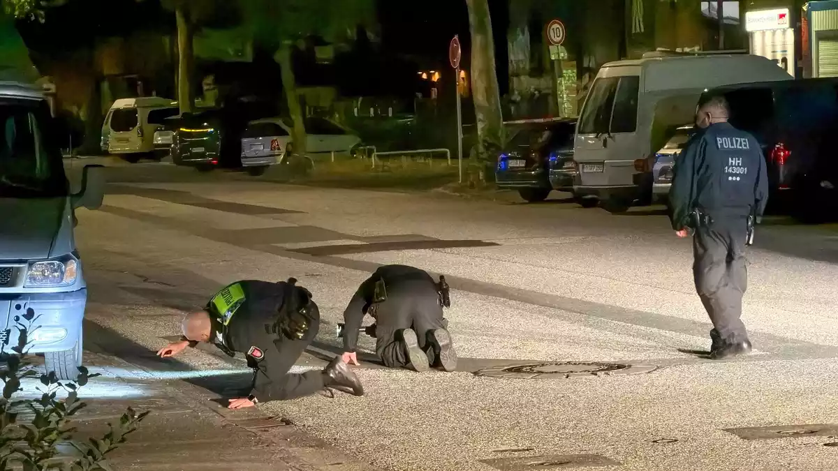 Zwei Menschen starben bei der Tat. - Bild: Bodo Marks/dpa