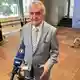 NRW-Innenminister Herbert Reul findet klare Worte.  - Bild: Volker Danisch/dpa