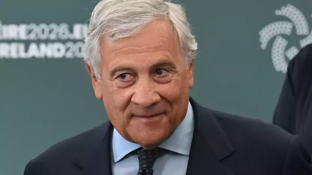 Sagt Aufklärung zu: Italiens Außenminister Antonio Tajani. - Bild: Michael Brandt/dpa