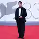 Nach Clooney wurde auch er zum «Sexiest Man Alive» gekürt: Jonathan Bailey. - Bild: Alessandra Tarantino/Invision/AP/dpa
