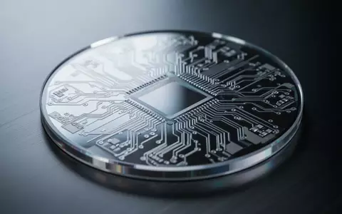 Detailaufnahme eines Silizium-Wafers mit komplexen Mikrochip-Strukturen in einer industriellen Laborumgebung. - Foto: über boerse-global.de