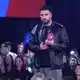 Tahsim Durgun wurde bei der 1Live-Krone-Verleihung im Dezember 2025 in der Kategorie «Beste Unterhaltung» ausgezeichnet. (Archivbild)  - Bild: Friso Gentsch/dpa
