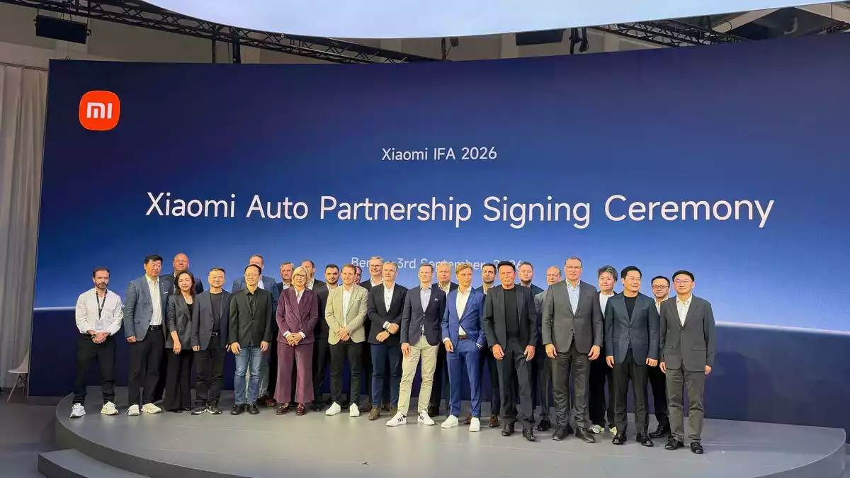 Xiaomi bringt seine Autos nach Europa. - Bild: Christoph Dernbach/dpa