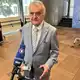 Nordrhein-Westfalens Innenminister Herbert Reul (CDU) sagt, eine Überwachung mit Polizeikräften sei angesichts der Dimension, etwa von Strom- oder Bahnnetzen, nicht möglich.  - Bild: Volker Danisch/dpa