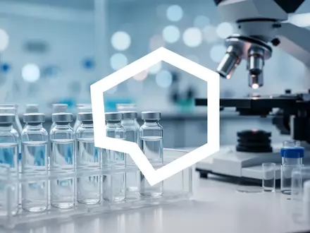 Modernes biotechnologisches Labor mit wissenschaftlicher Ausrüstung und Fokus auf medizinische Innovation. - Foto: über boerse-global.de