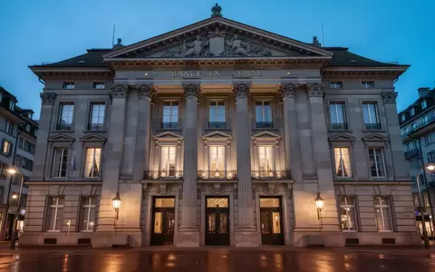 Die Fassade eines historischen Bankgebäudes in Zürich in der Abenddämmerung. - Foto: über boerse-global.de