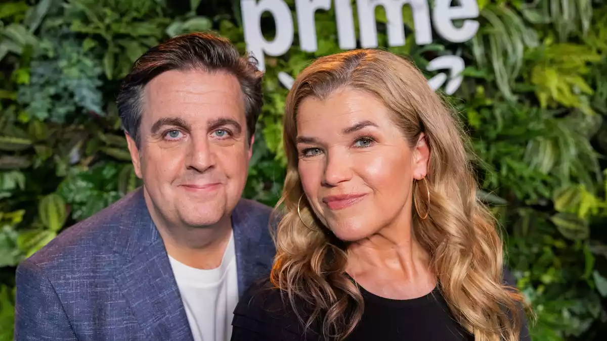 Bastian Pastewka und Anke Engelke sind wieder Ralf und Maria – ihre neue Serienstaffel «Perfekt Zusammen?!» ist ab Ende Januar bei Prime Video im Programm. - Bild: Rolf Vennenbernd/dpa