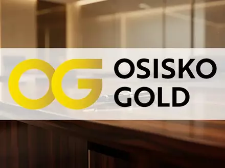 Modernes, elegantes Bürointerieur mit warmem goldenem Licht, das Exzellenz und Führung im Edelmetallsektor symbolisiert. - Foto: über boerse-global.de