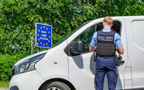 Wann die vorübergehend eingeführten deutschen Grenzkontrollen enden, ist noch nicht absehbar. Bundesinnenminister Alexander Dobrindt (CSU) hat sich erst kürzlich wieder um ein halbes Jahr verlängert. (Symbolbild) - Foto: Patrick Pleul/dpa