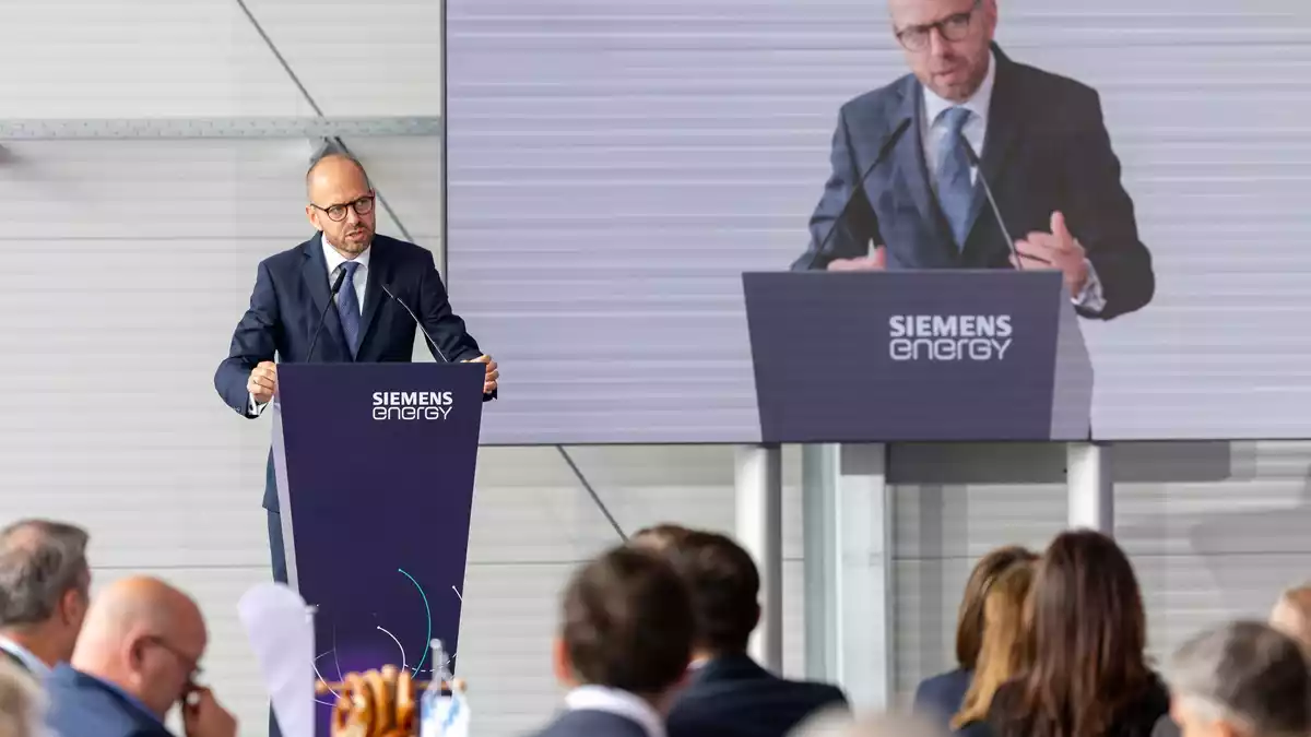 Siemens-Energy-Chef Bruch: «Wir brauchen einen zivilen Operationsplan.» (Archivbild) - Bild: Daniel Karmann/dpa