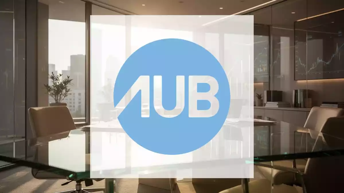 AUB Group steigert bereinigten Gewinn und hebt Prognose an