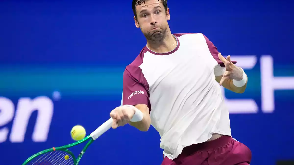 Quentin Halys hält lange gut mit.  - Bild: Frank Franklin II/AP/dpa