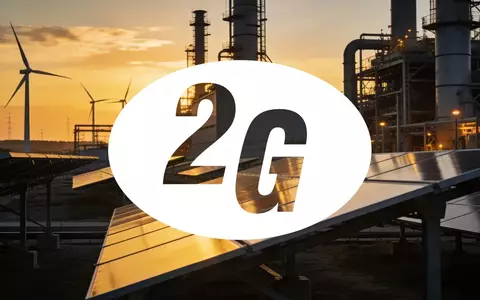 Moderne Energieinfrastruktur bei Sonnenuntergang als Symbol für industrielles Wachstum und nachhaltige Stromerzeugung. - Foto: über boerse-global.de