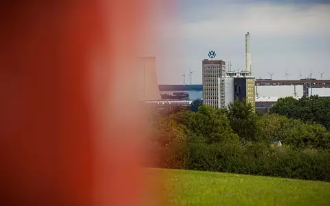 Noch sind nicht alle Fragen bei Volkswagen geklärt. - Foto: Moritz Frankenberg/dpa