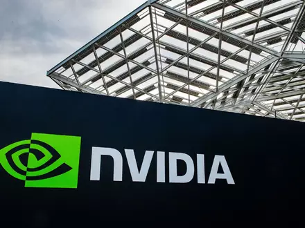 Nvidia will sich die KI-Plattform Hugging Face einverleiben. (Symbolbild) - Foto: Andrej Sokolow/dpa
