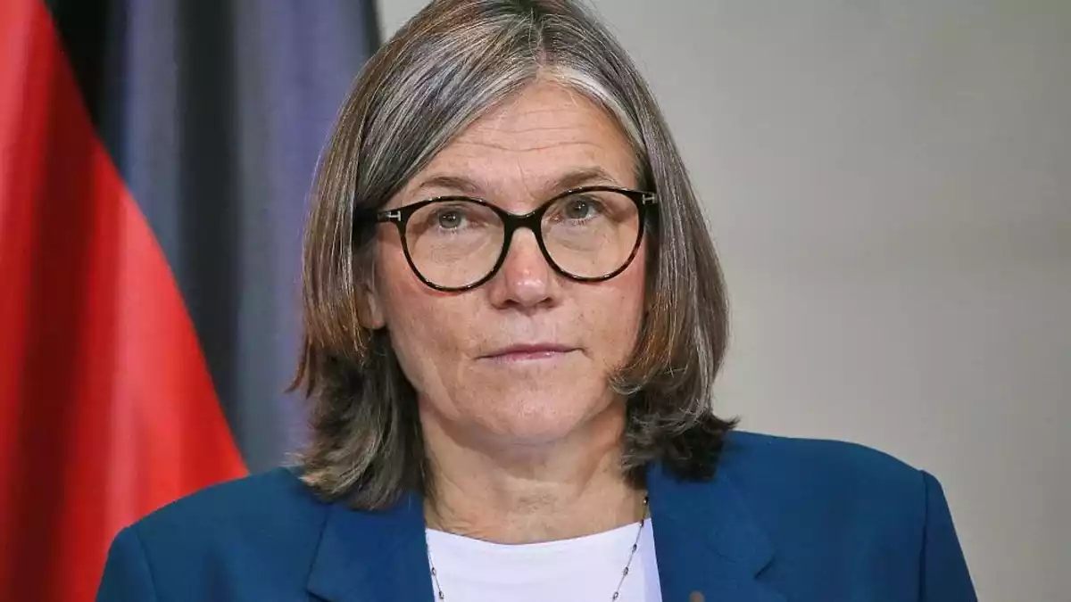 Vizechefin des VW-Aufsichtsrats zweifelt an Sparzielen