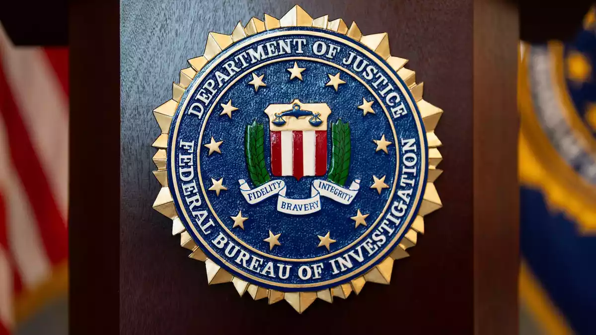 Das FBI verstärkt seine Suche nach einem Deutschen. (Archivbild) - Bild: Jenny Kane/AP/dpa