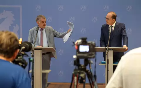 Laut NRW-Innenminister Herbert Reul gibt es Entwicklungen bei der Suche nach dem Sabotage-Verdächtigen. - Foto: Christoph Reichwein/dpa