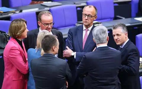 Friedrich Merz mit Abgeordneten von CDU/CSU (Archiv) - Foto: via dts Nachrichtenagentur