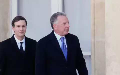 Die US-Unterhändler Witkoff und Kushner werden in Moskau und Kiew erwartet. (Archivbild) - Foto: Michel Euler/AP/dpa