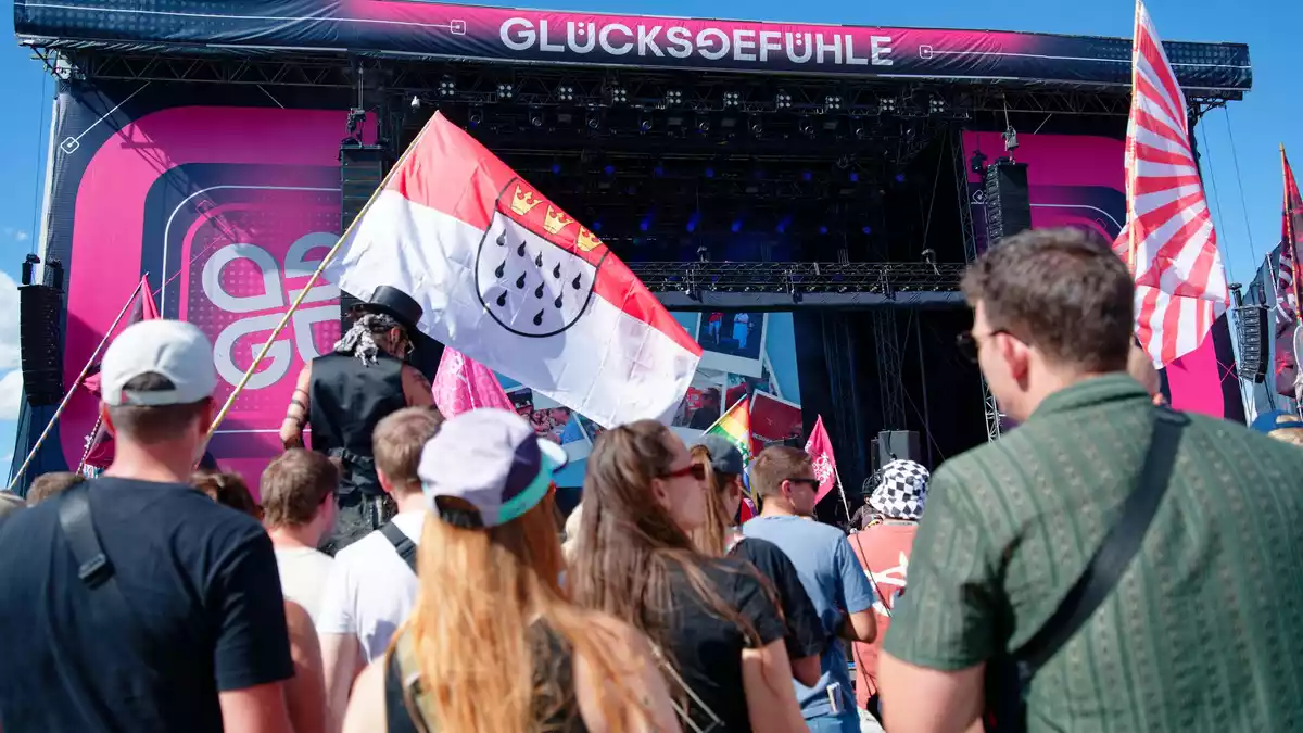 Alphaville hätte an diesem Wochenende bei dem Festival auftreten sollen, einem der größten Musikfestivals in Deutschland. - Bild: Uwe Anspach/dpa