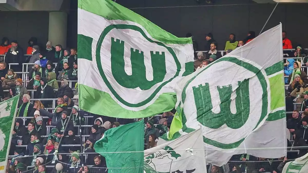 2. Bundesliga: Wolfsburg verspielt 3:0 gegen Cottbus
