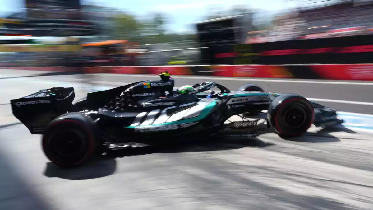 Kimi Antonelli muss vom Ende des Feldes starten. - Bild: Antonio Calanni/AP/dpa